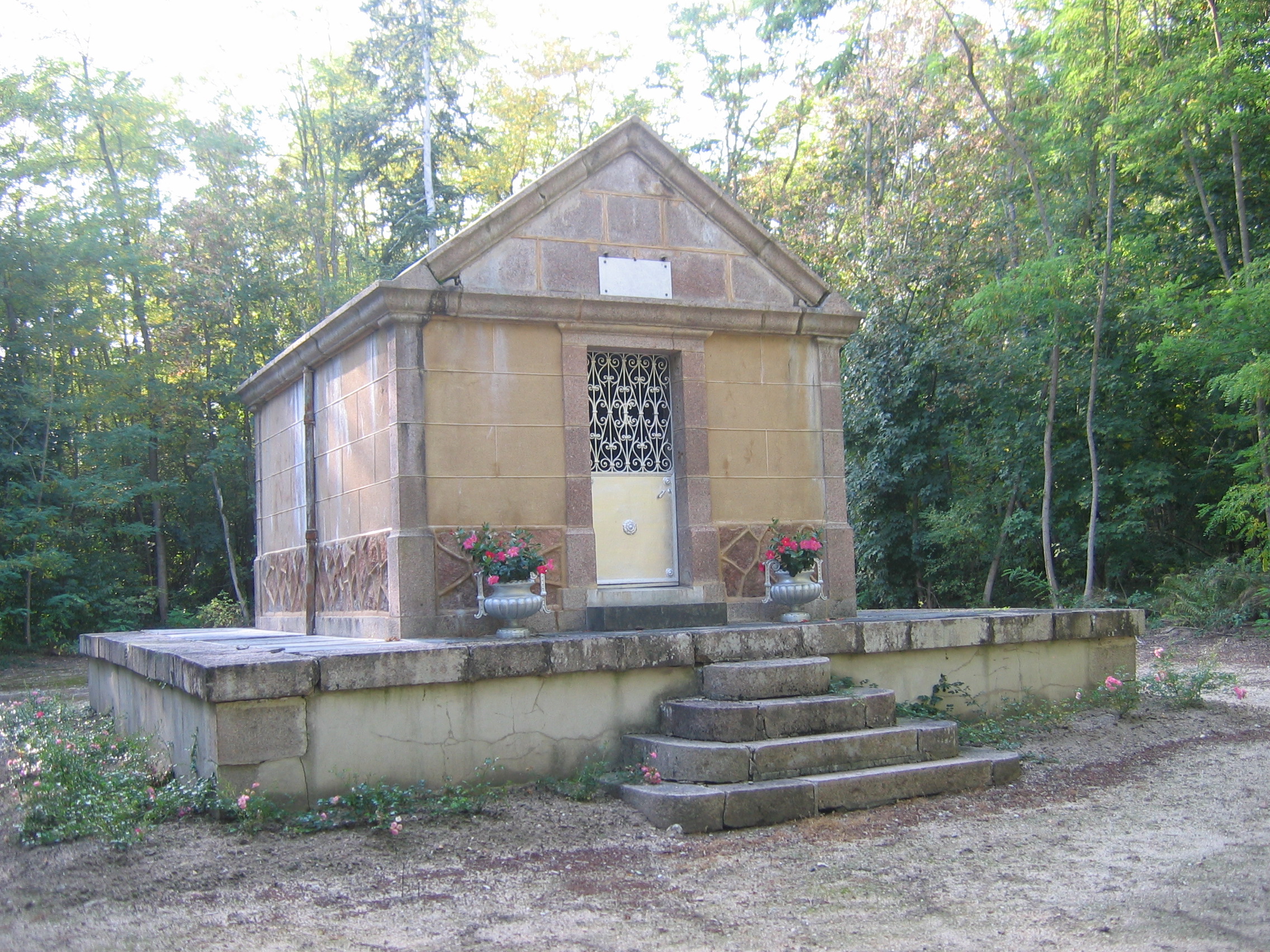 Le tombeau de Georges GALLAY